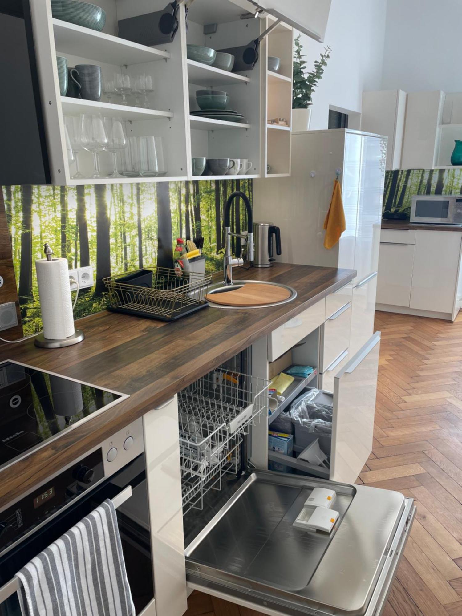 Grosse Wohnung In Westend Мюнхен Экстерьер фото