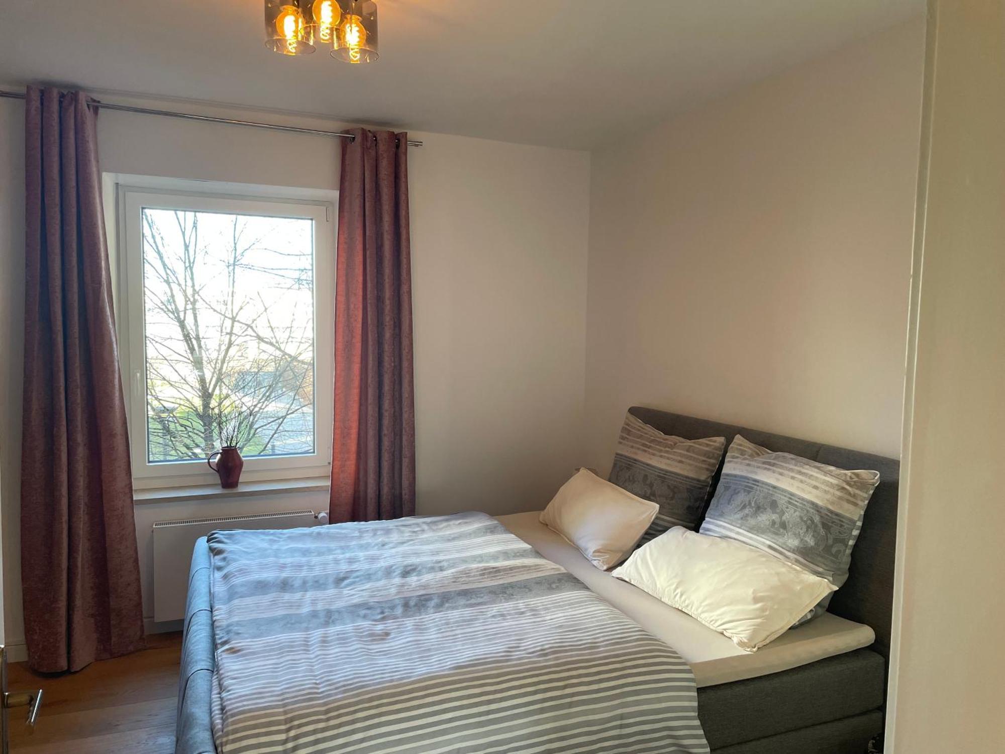 Grosse Wohnung In Westend Мюнхен Экстерьер фото